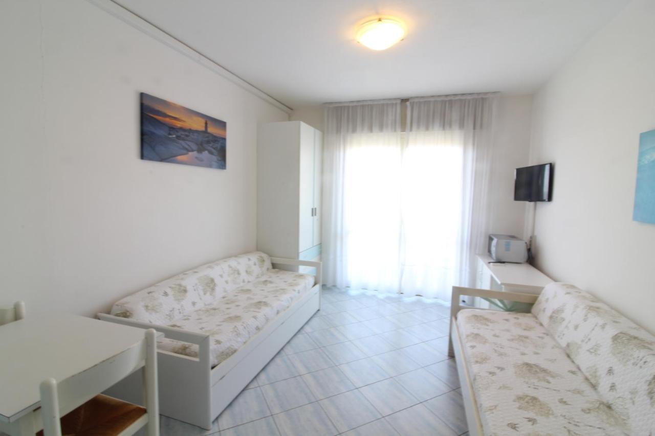 Appartamenti Puerto Do Sol ลินญาโน ซับเบียโดโร ภายนอก รูปภาพ